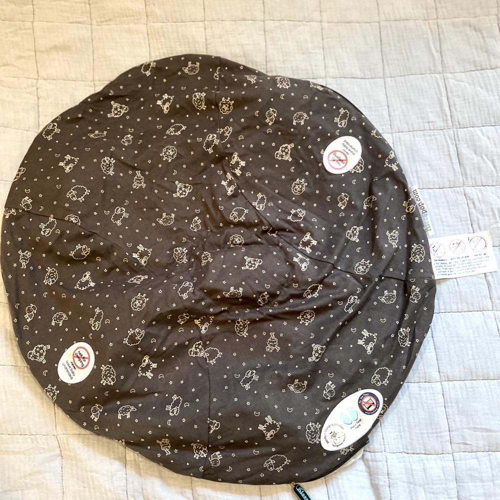 hiccapop lounger / inflatable infant cushion (snuggle me organic)